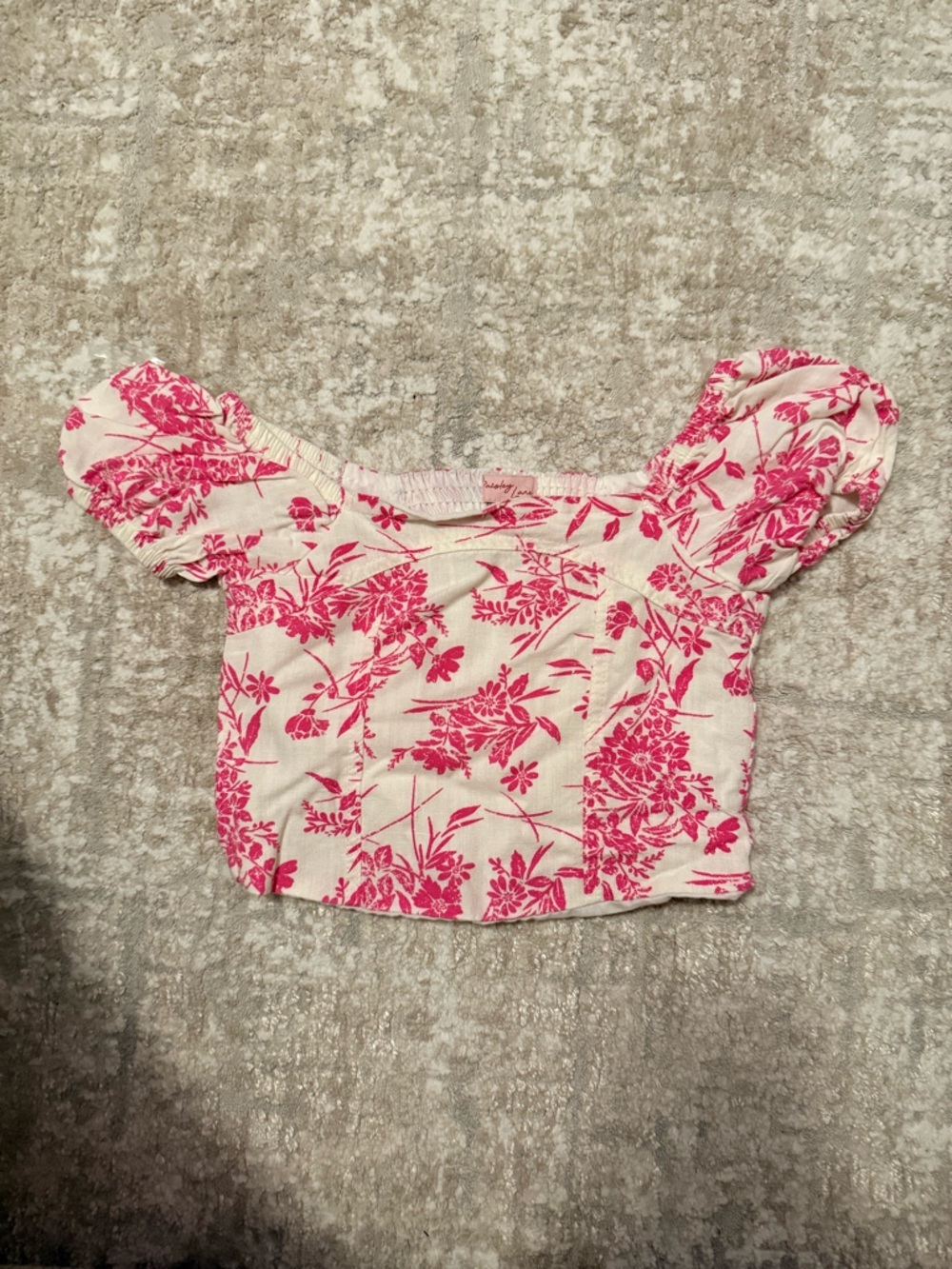 Paisley Lane Girls Pink Floral Puff Sleeve Top size 8